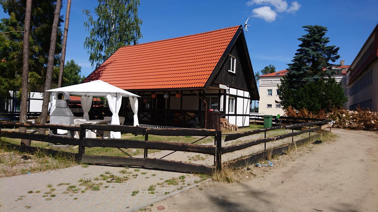 Villa Kaszubowka 29 à Zalakowo Extérieur photo